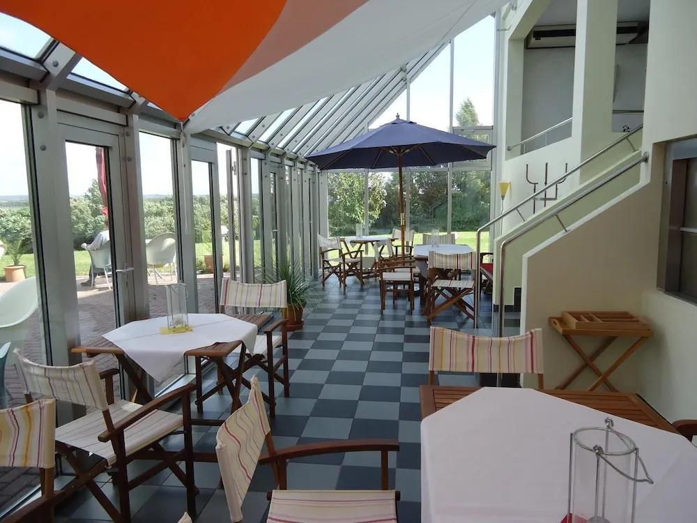 hotel image 11