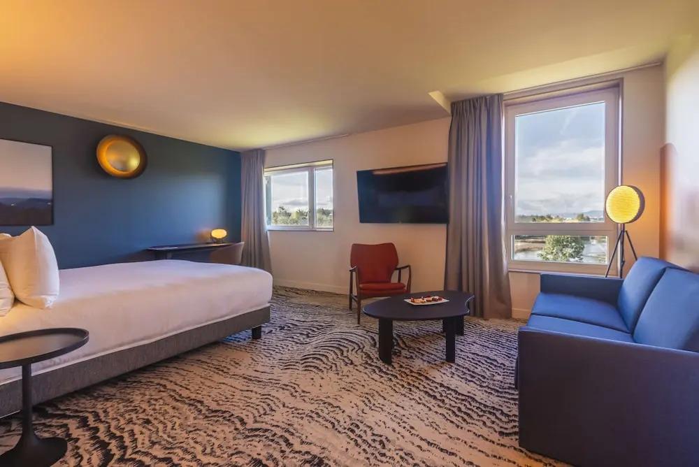 hotel image 8