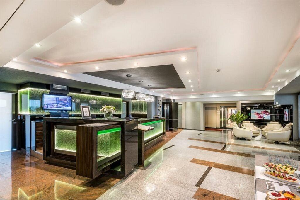 hotel image 10