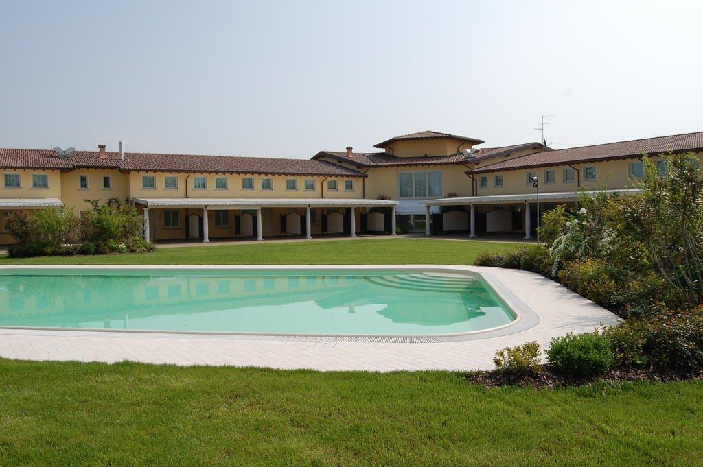 hotel image 16
