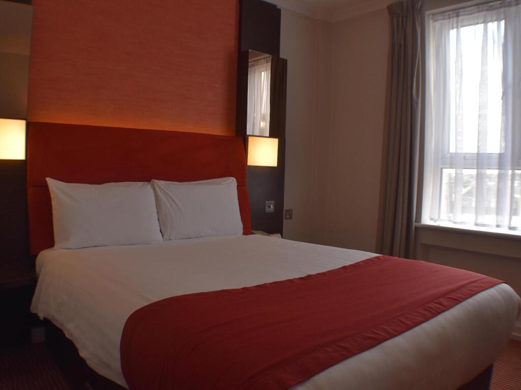 hotel image 10
