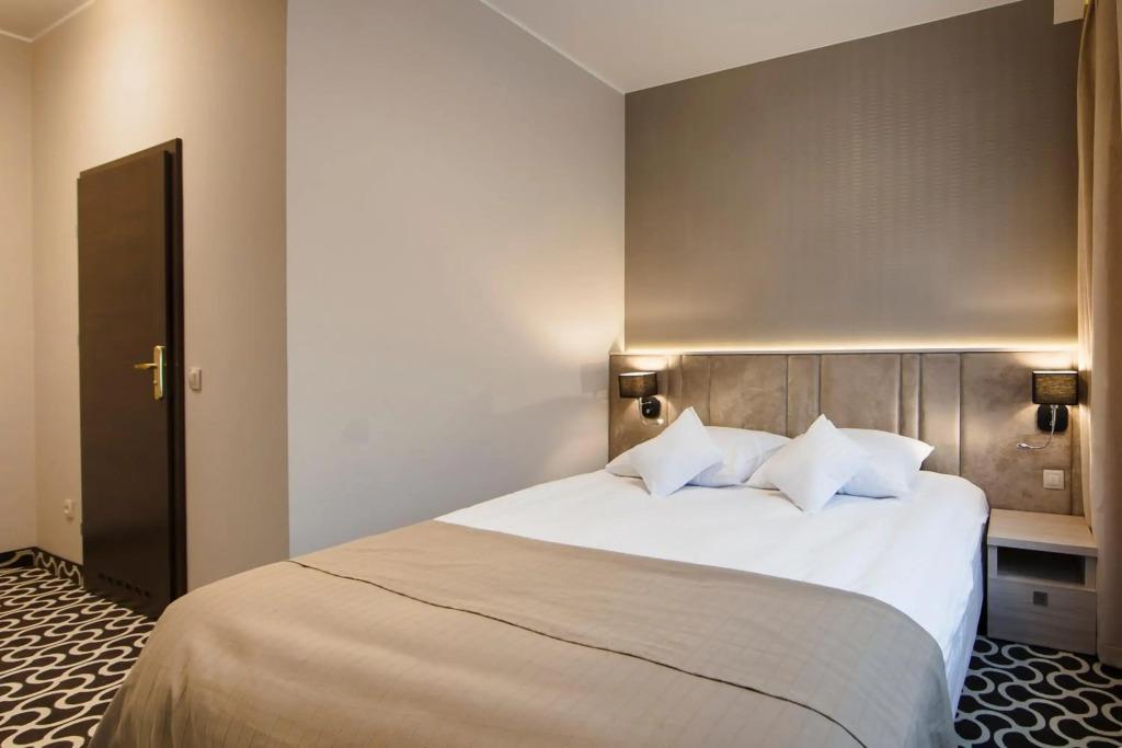 hotel image 18