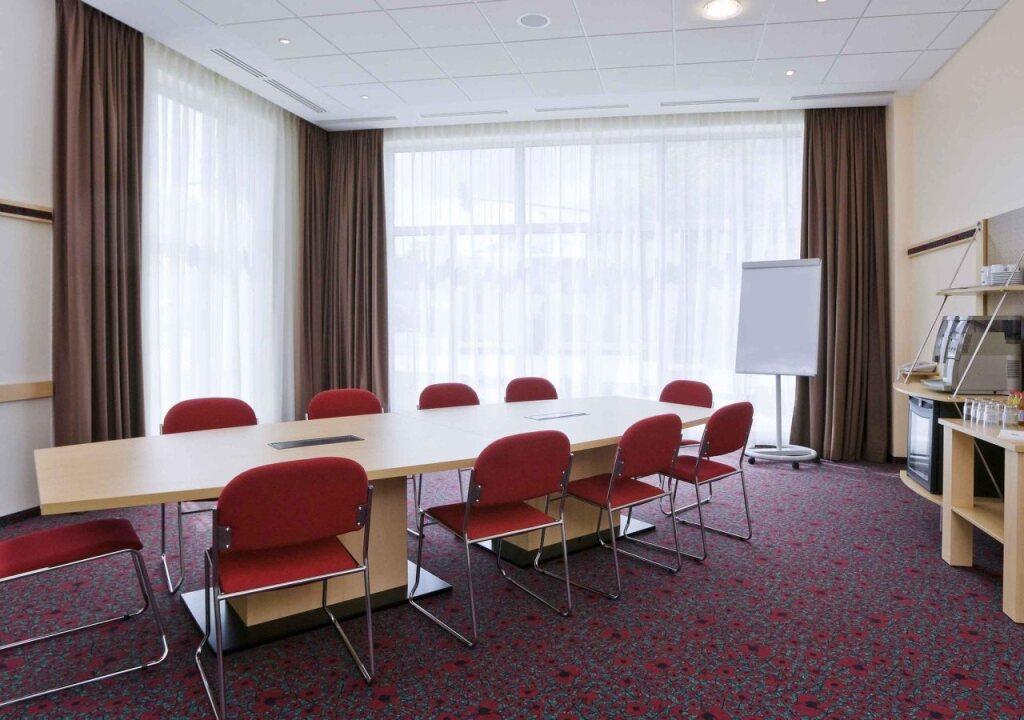 hotel image 13