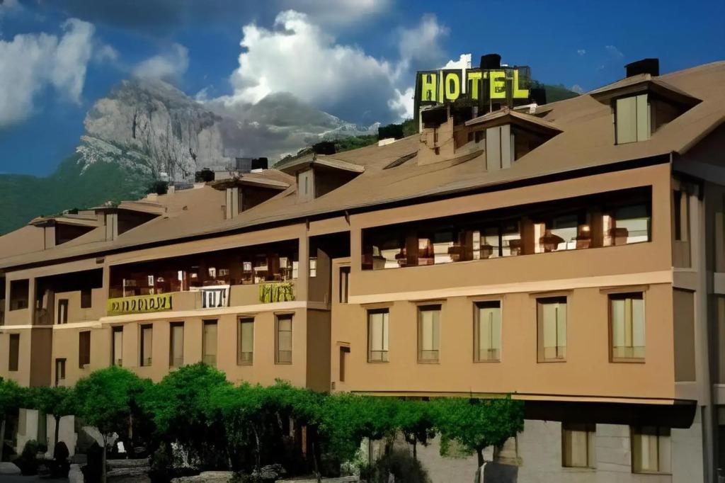 hotel image 5