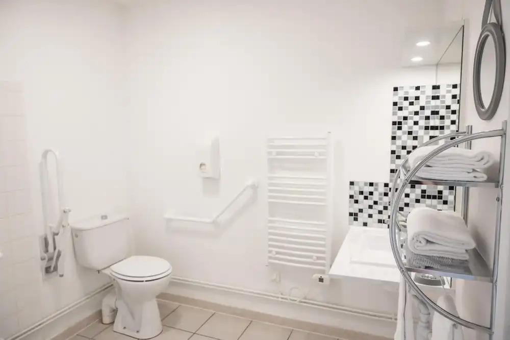 hotel image 11