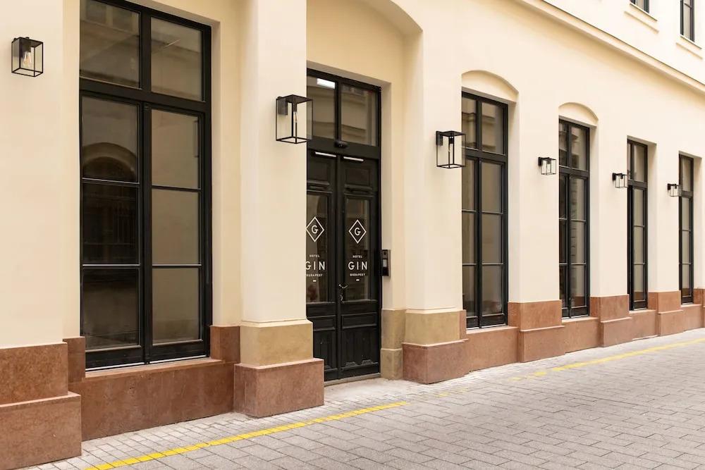hotel image 10