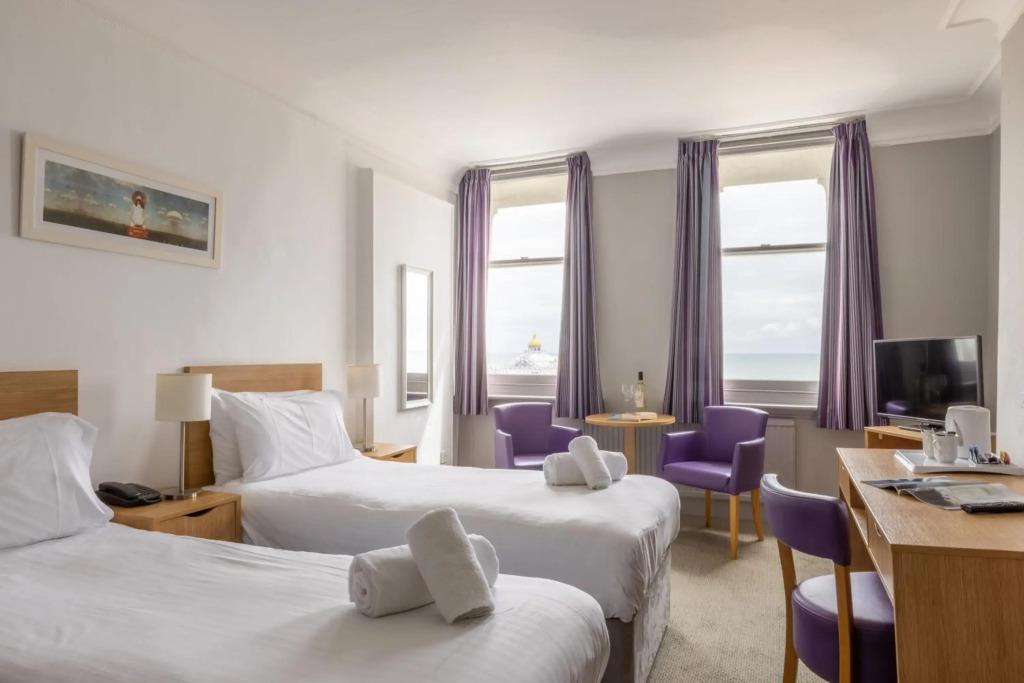 hotel image 12