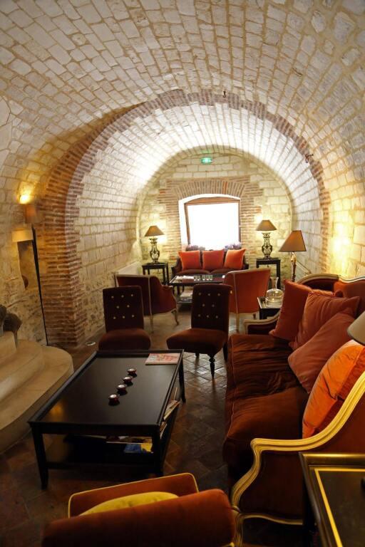 hotel image 13