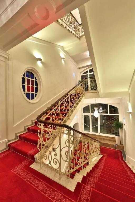 hotel image 32