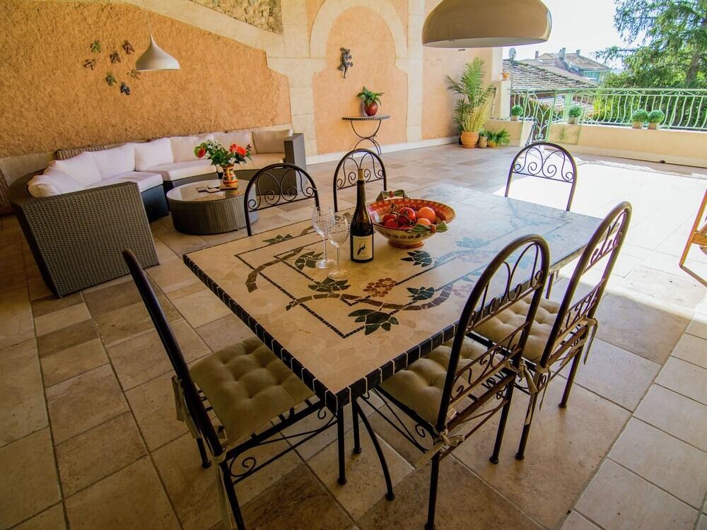 hotel image 8
