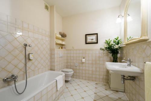hotel image 22