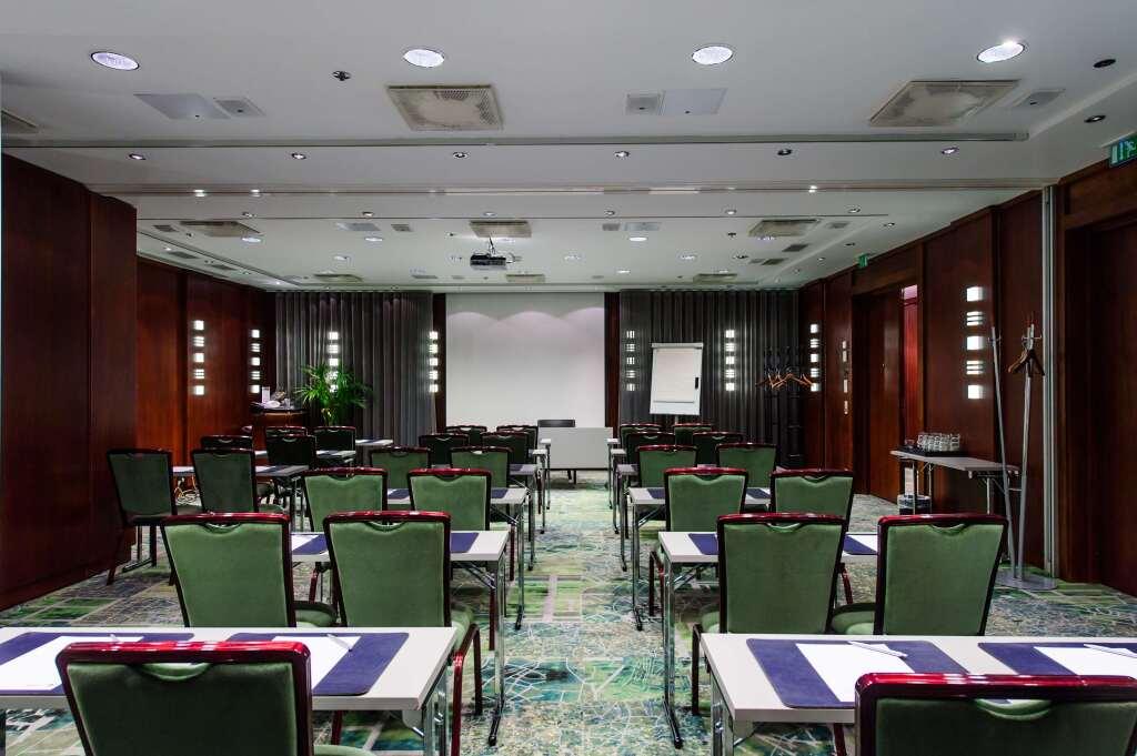 hotel image 11