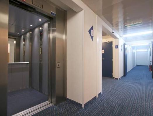hotel image 16