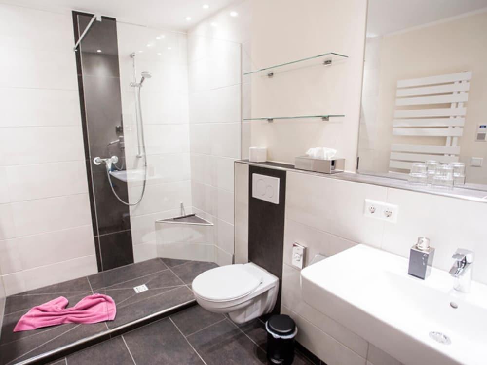 hotel image 16