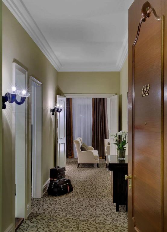 hotel image 16