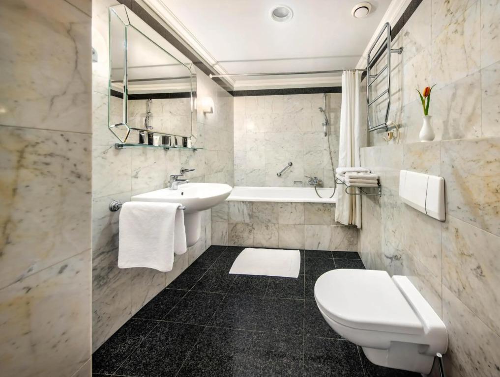 hotel image 10