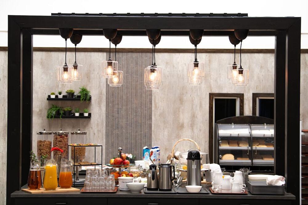 hotel image 8