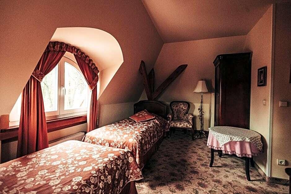 hotel image 16