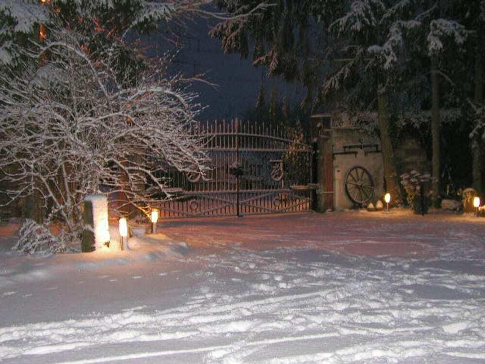 hotel image 16