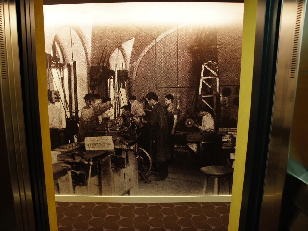 hotel image 12