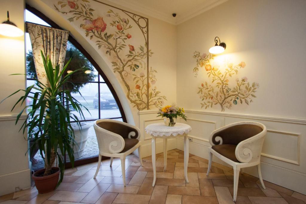 hotel image 8