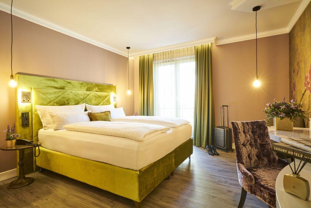 hotel image 10