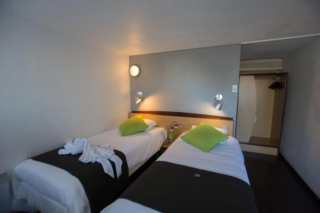 hotel image 12