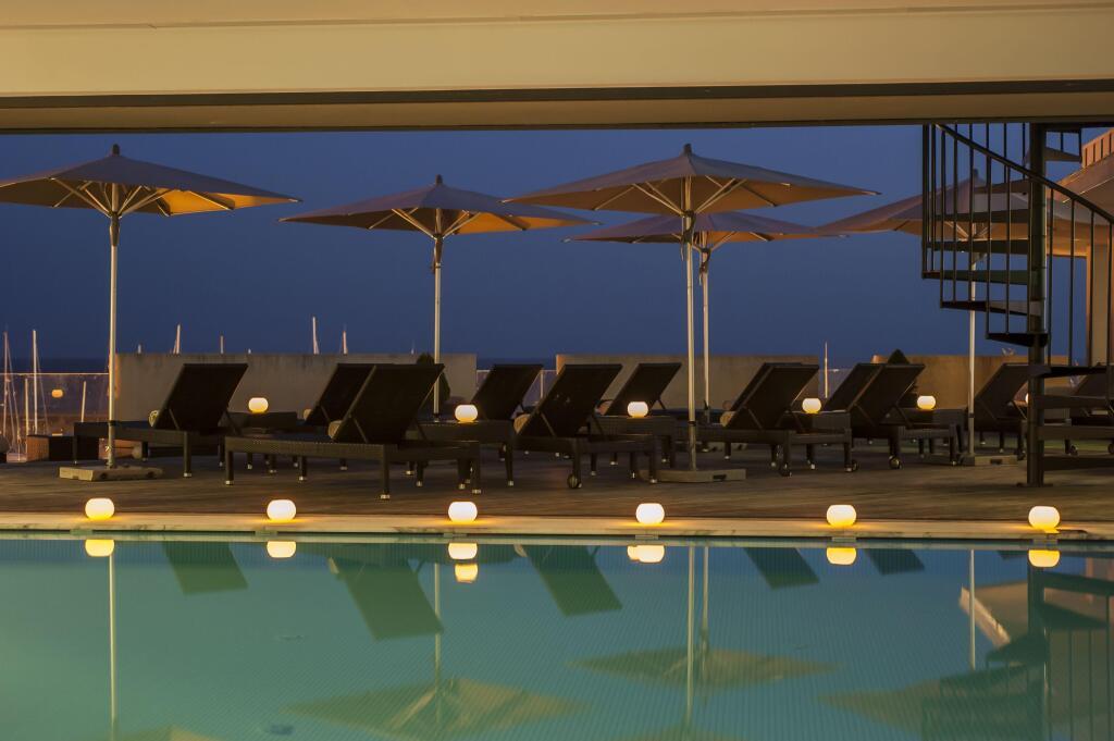 hotel image 16