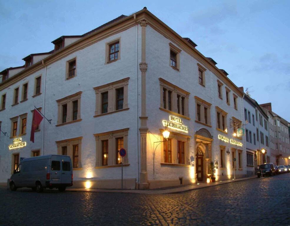 hotel image 16