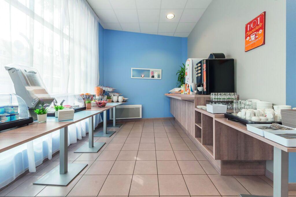 hotel image 13