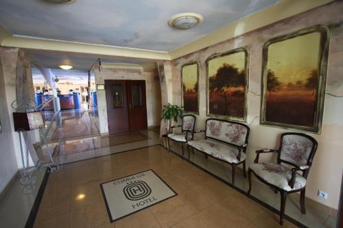 hotel image 10
