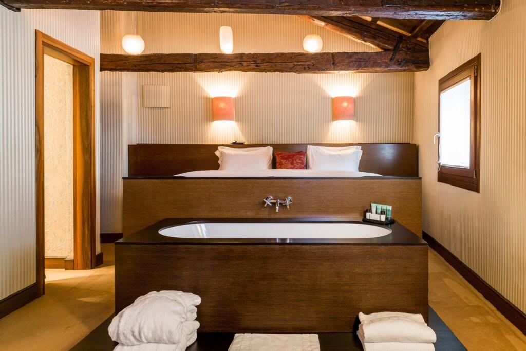 hotel image 17