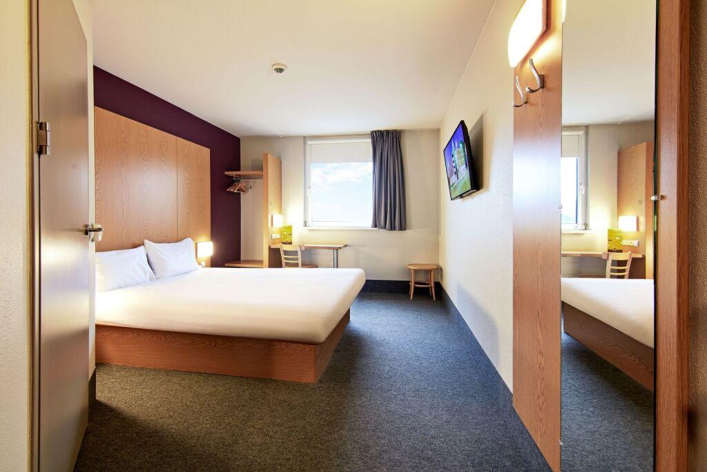 hotel image 10