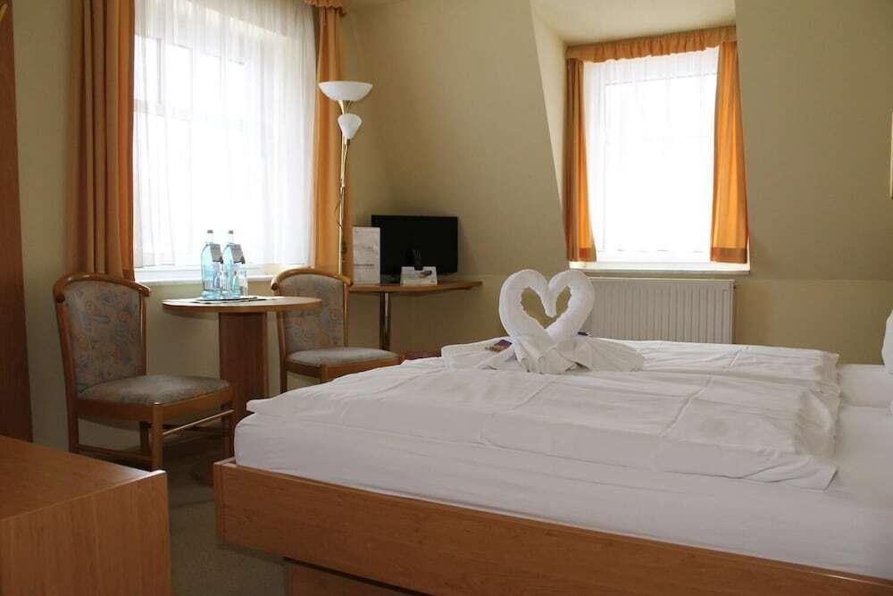 hotel image 16