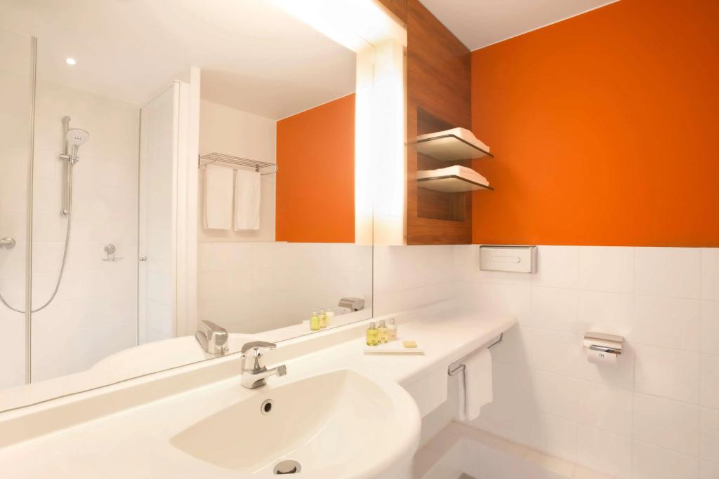 hotel image 12