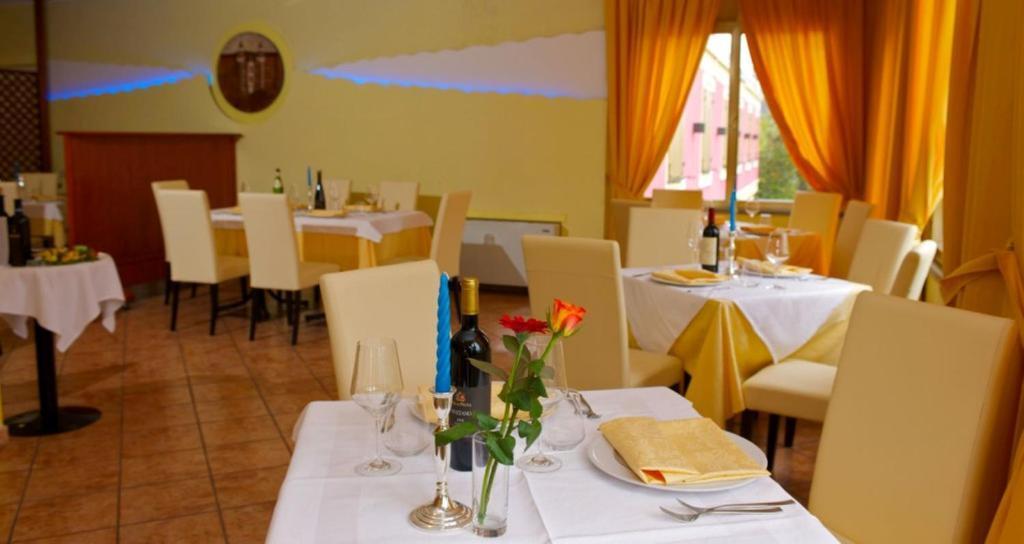 hotel image 11