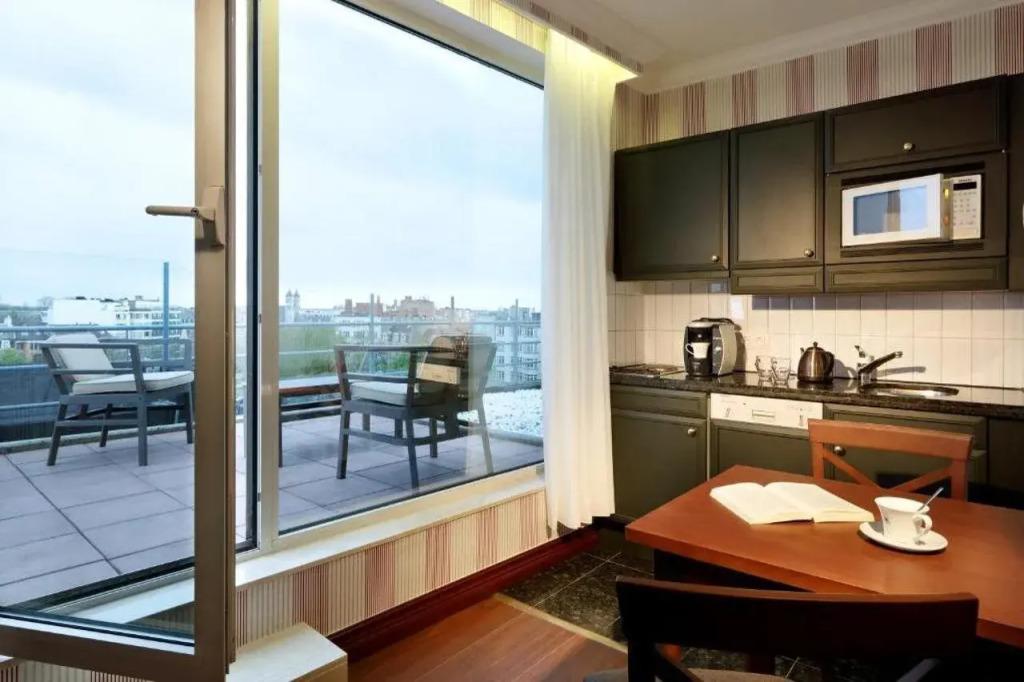 hotel image 11
