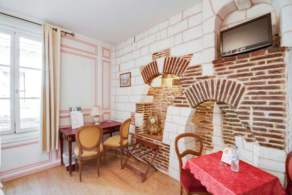 hotel image 10