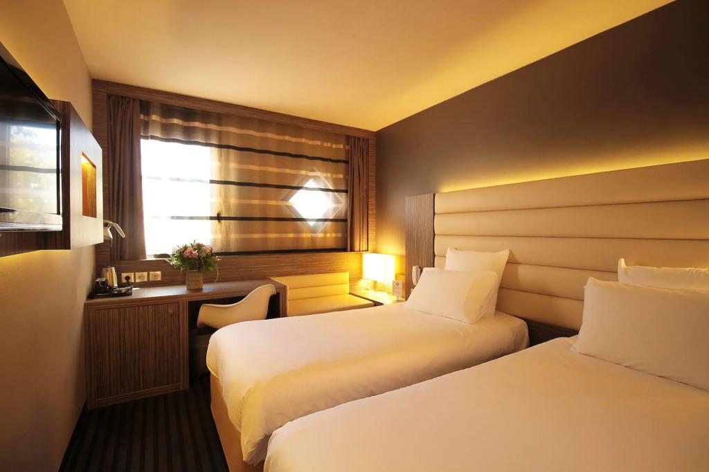 hotel image 9