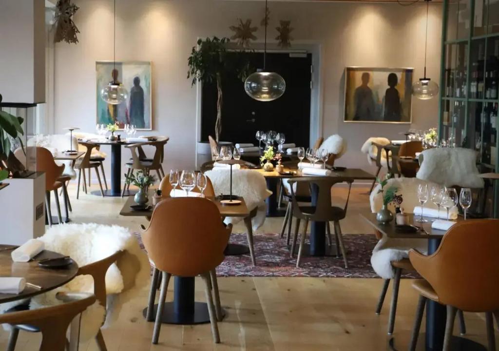 hotel image 12