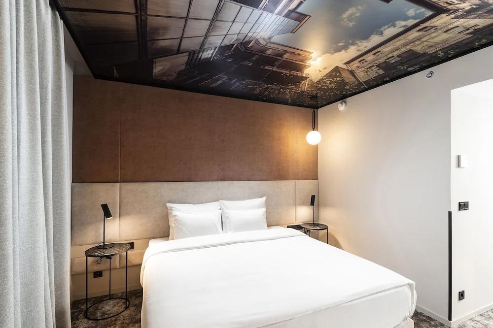 hotel image 17