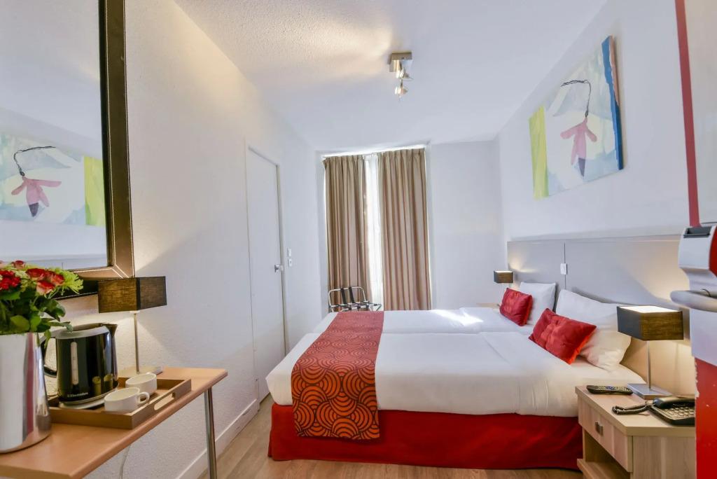 hotel image 8