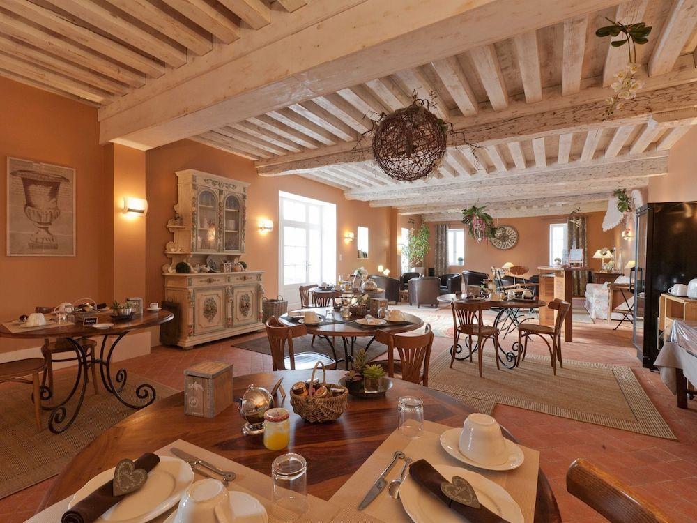 hotel image 10