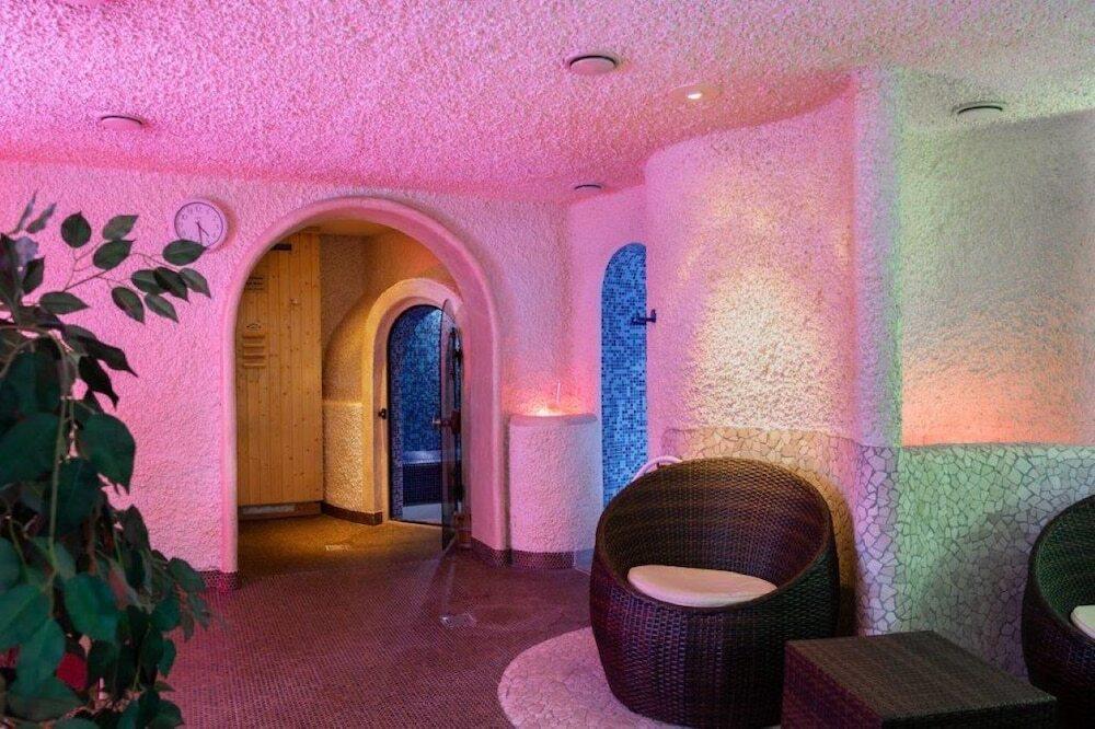 hotel image 35