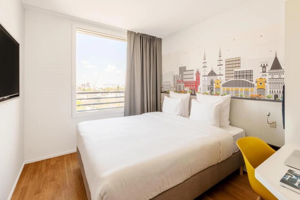 hotel image 10