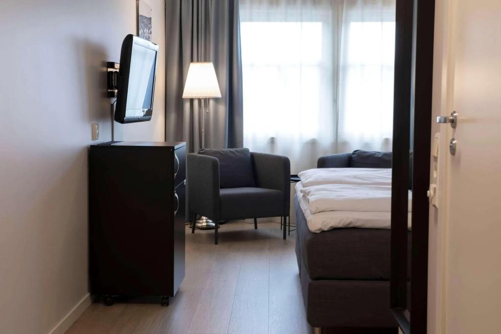 hotel image 13