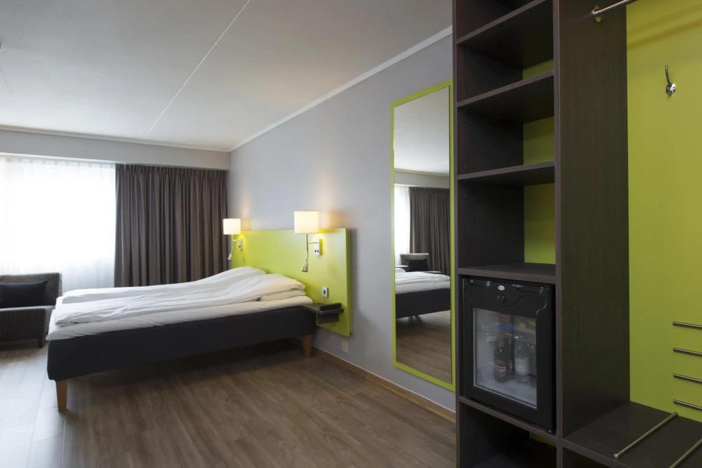 hotel image 12