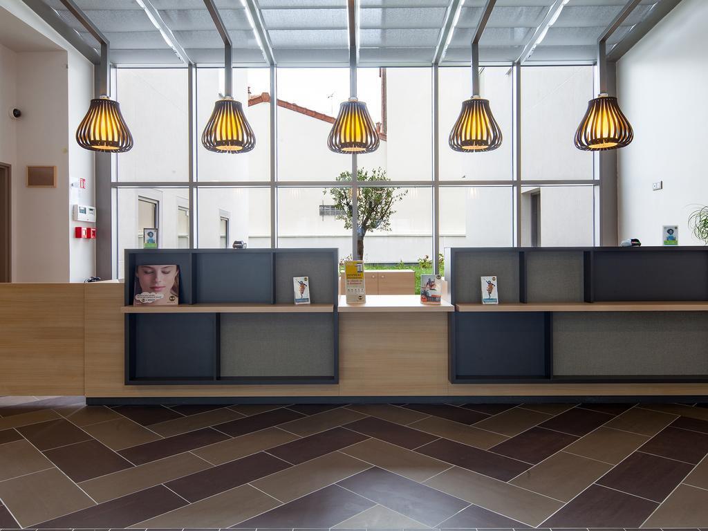 hotel image 16