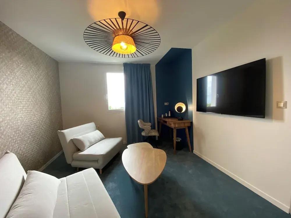 hotel image 13