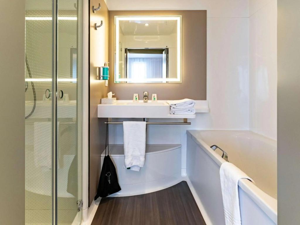 hotel image 12
